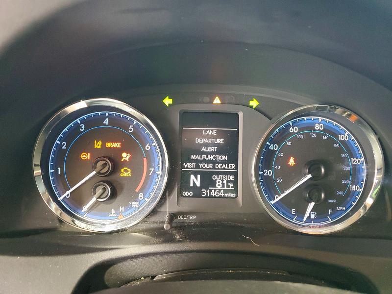 50196536 :رقم المزاد ، 2T1BURHE7HC815119 vin ، 2017 Toyota Corolla مزاد بيع