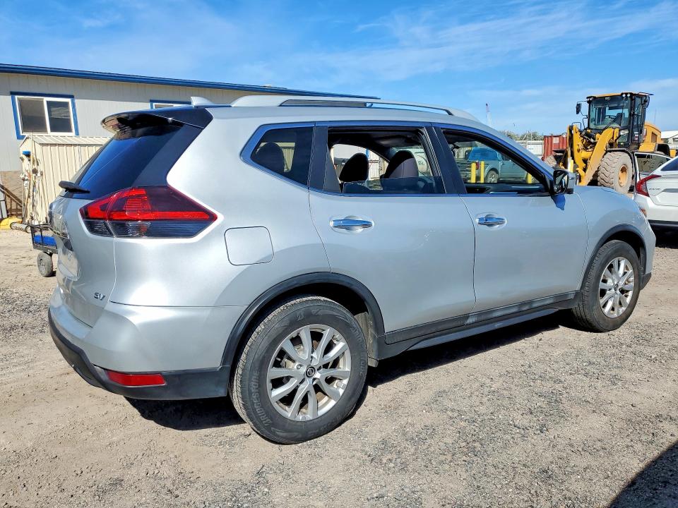 Продажа на аукционе авто 2018 Nissan Rogue, vin: 5N1AT2MT1JC745864, номер лота: 49299056
