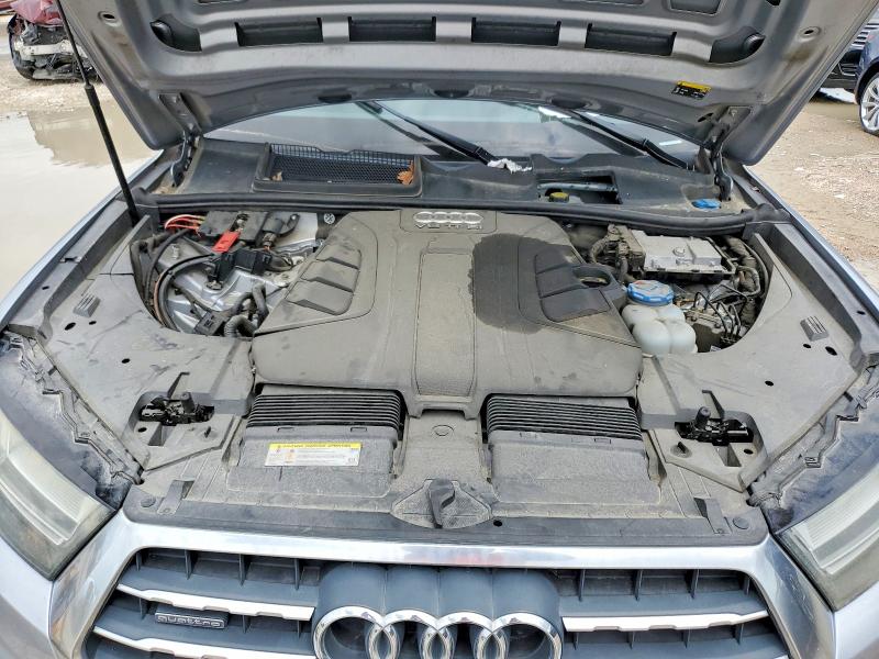 49759086 :رقم المزاد ، WA1VAAF71HD001105 vin ، 2017 Audi Q7 مزاد بيع
