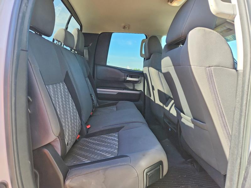 48687486 :رقم المزاد ، 5TFRY5F12LX266659 vin ، 2020 Toyota Tundra مزاد بيع