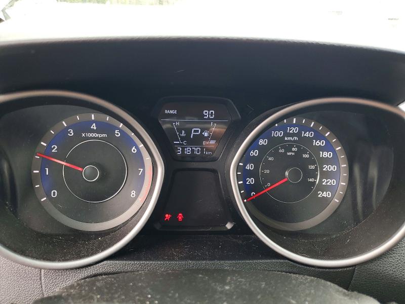 Продажа на аукционе авто 2016 Hyundai Elantra, vin: KMHDH4AE5GU630669, номер лота: 49448906
