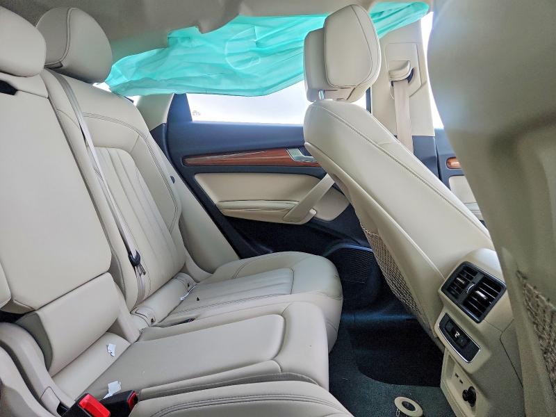 48257166 :رقم المزاد ، WA1BAAFY5M2103511 vin ، 2021 Audi Q5 مزاد بيع