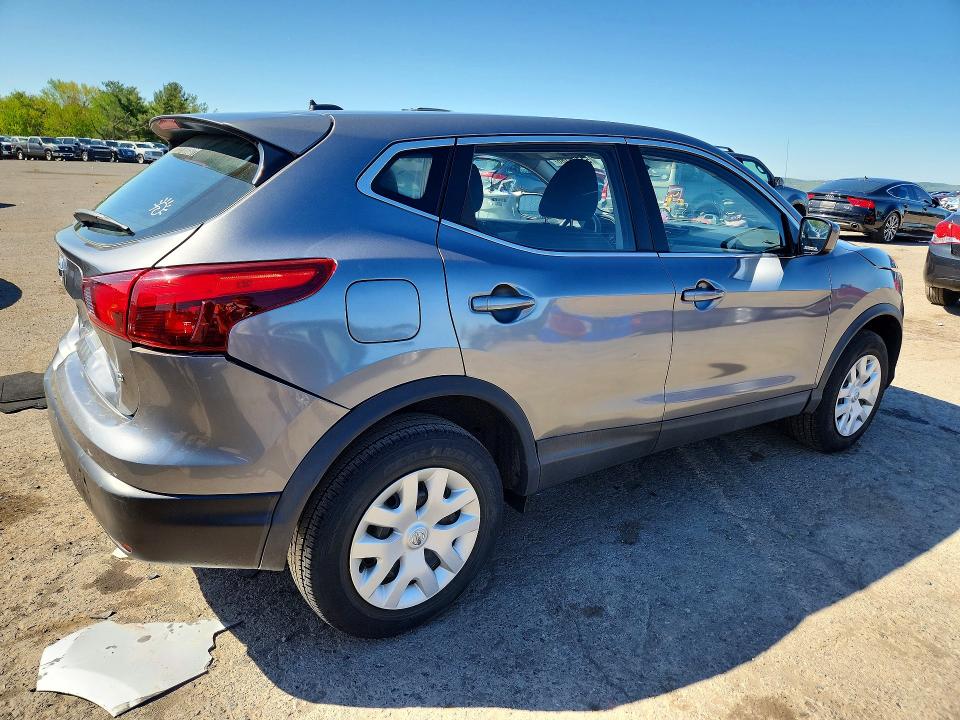 51458186 :رقم المزاد ، JN1BJ1CR8KW629403 vin ، 2019 Nissan Rogue Sport مزاد بيع