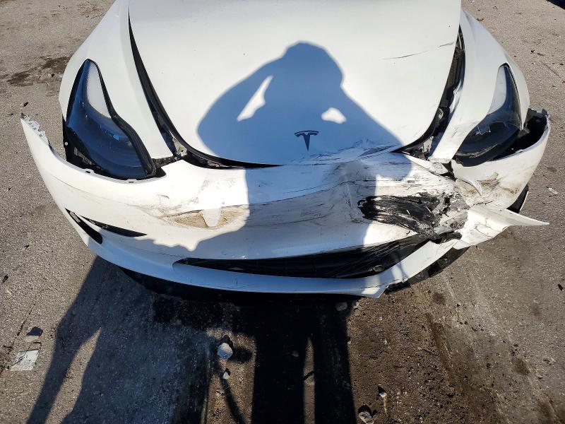 49609256 :رقم المزاد ، 5YJ3E1EA2NF350079 vin ، 2022 Tesla Model 3 مزاد بيع