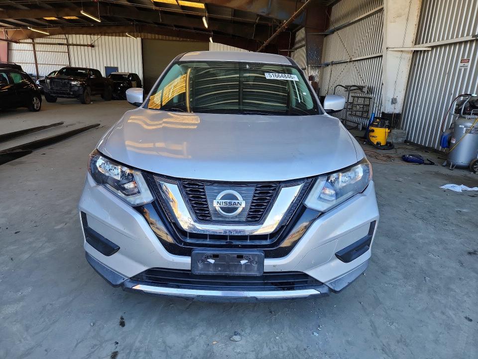 51664846 :رقم المزاد ، KNMAT2MT4HP599953 vin ، 2017 Nissan Rogue مزاد بيع