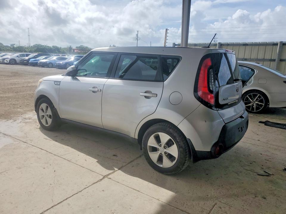 48673136 :رقم المزاد ، KNDJN2A26F7777171 vin ، 2015 Kia Soul مزاد بيع