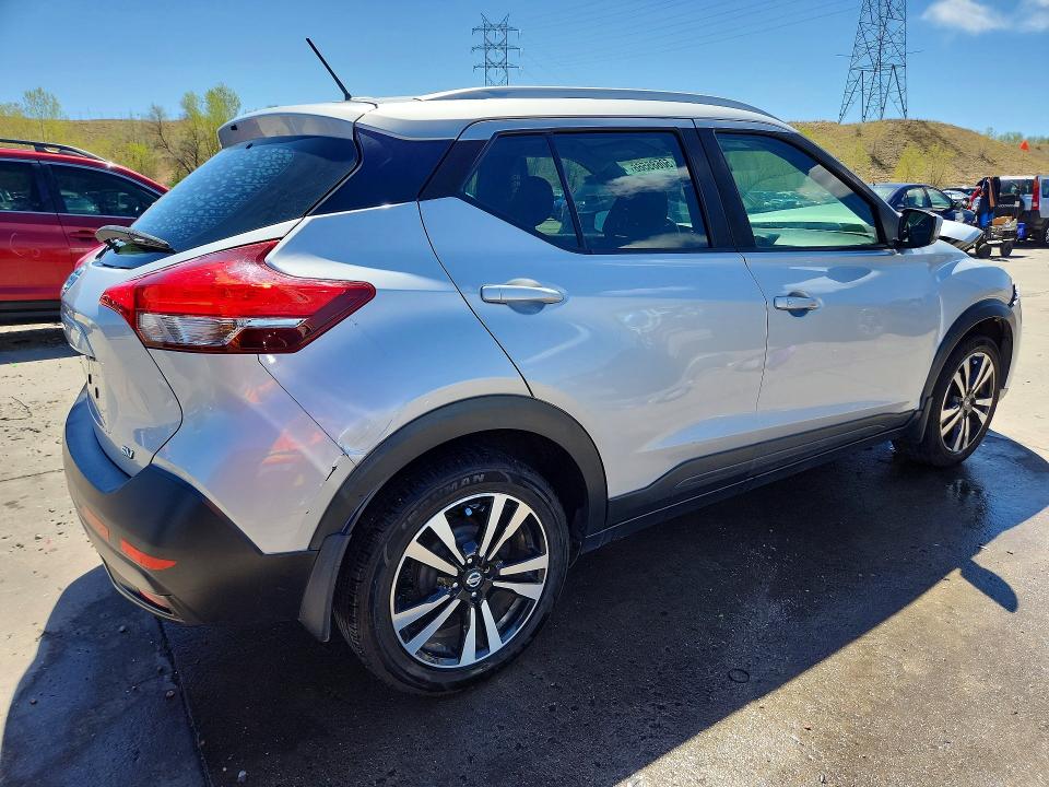 Продажа на аукционе авто 2019 Nissan Kicks, vin: 3N1CP5CU0KL558475, номер лота: 50685566