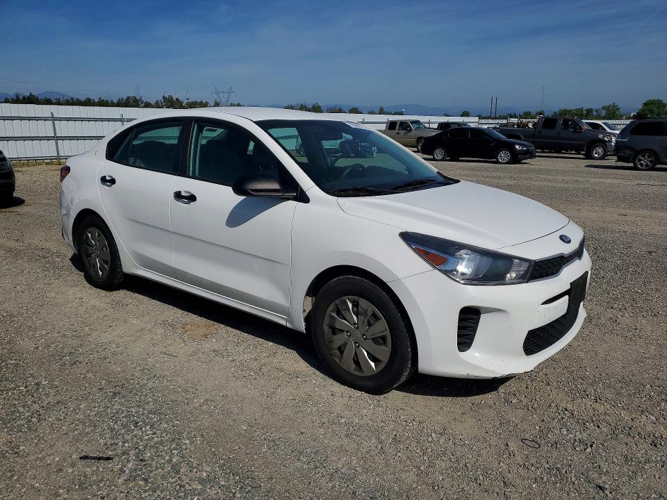 2018 Kia Rio მანქანა იყიდება აუქციონზე, vin: 3KPA24AB1JE071254, აუქციონის ნომერი: 79786775