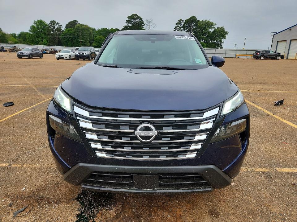 50565716 :رقم المزاد ، 5N1BT3BA1TC730473 vin ، 2026 Nissan Rogue مزاد بيع