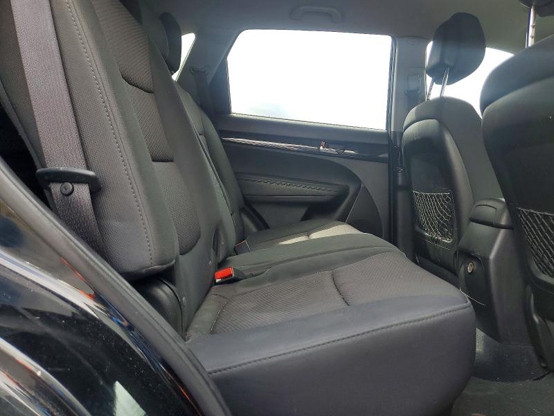 Продажа на аукционе авто 2011 Kia Sorento, vin: 5XYKTDA2XBG141257, номер лота: 48442036