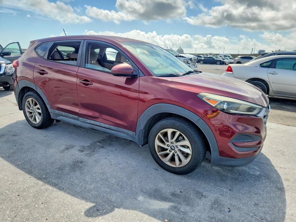 Продажа на аукционе авто 2017 Hyundai Tucson, vin: KM8J23A40HU341822, номер лота: 50945946
