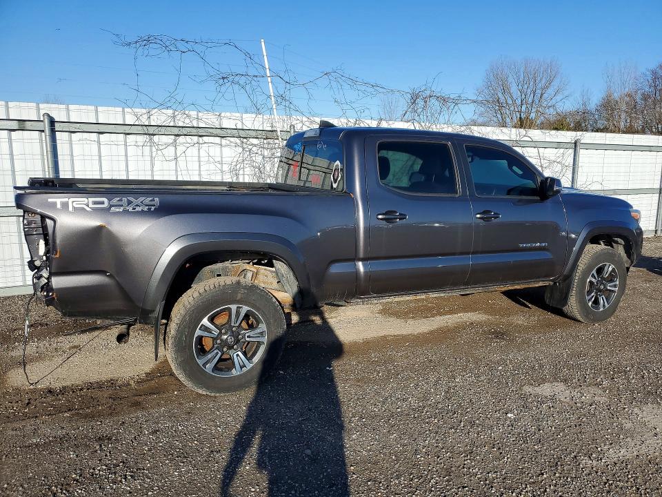 Продаж на аукціоні авто 2017 Toyota Tacoma, vin: 5TFDZ5BN3HX017665, номер лоту: 49237076