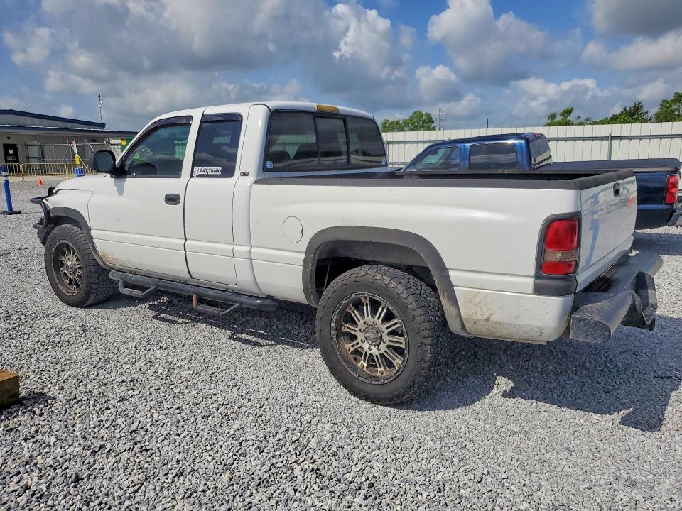 Продаж на аукціоні авто 2000 Dodge Ram 2500, vin: 1B7KC2360YJ146870, номер лоту: 49230626