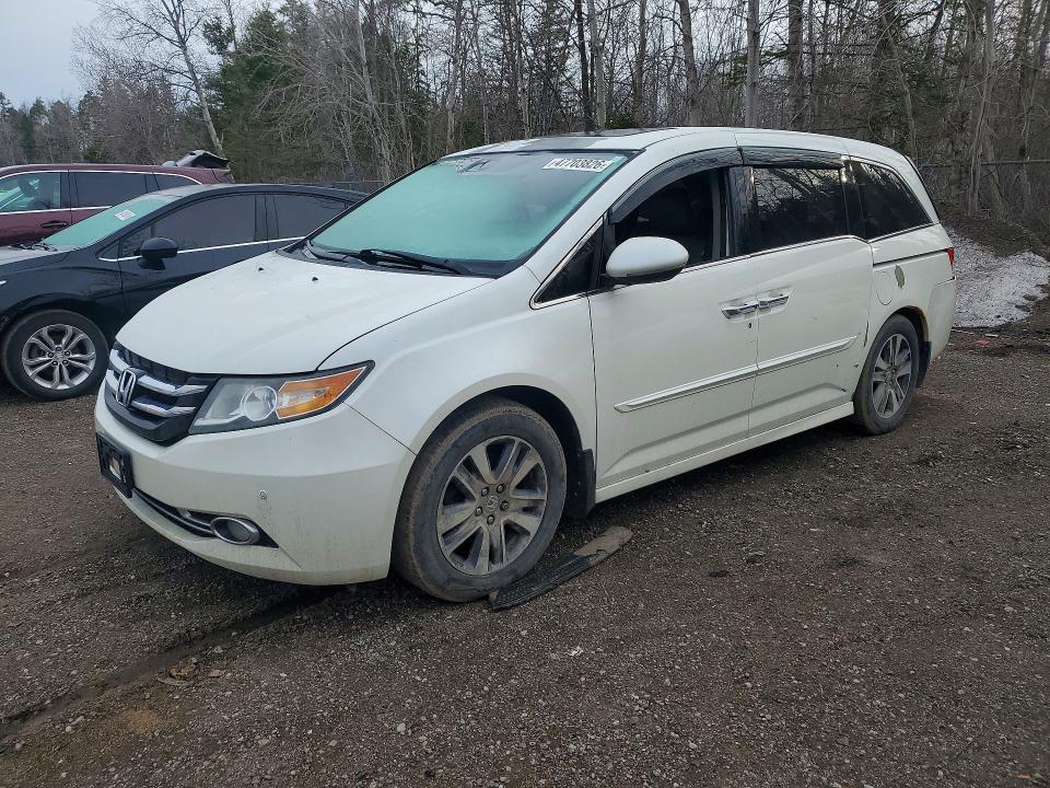 47703826 :رقم المزاد ، 5FNRL5H99EB502934 vin ، 2014 Honda Odyssey مزاد بيع
