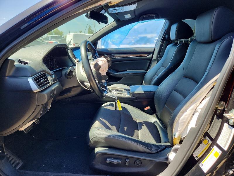 Продажа на аукционе авто 2019 Honda Accord, vin: 1HGCV1F33KA065851, номер лота: 50140426