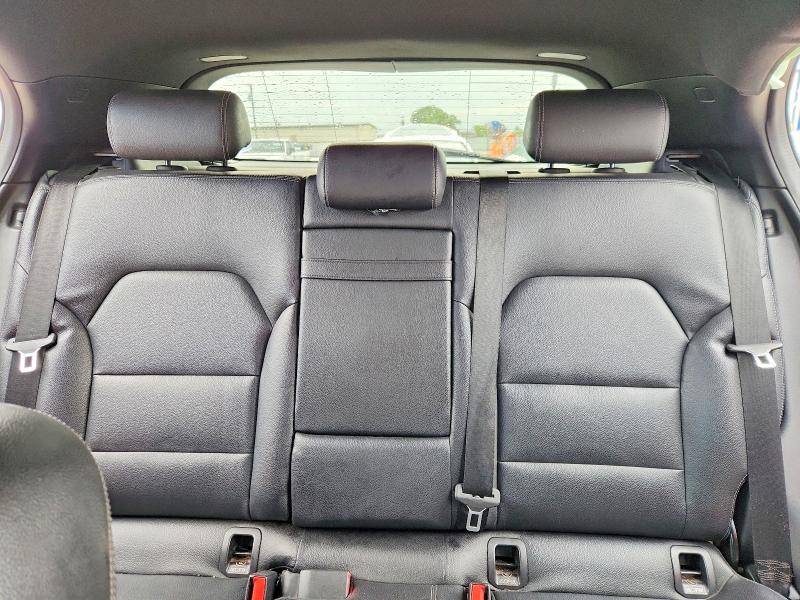 48615786 :رقم المزاد ، WDCTG4EB5JJ437377 vin ، 2018 Mercedes-benz Gla مزاد بيع