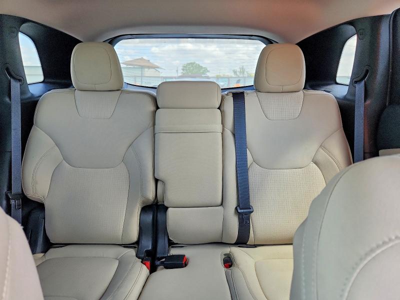 Продаж на аукціоні авто 2015 Jeep Cherokee, vin: 1C4PJLCB8FW670234, номер лоту: 48748816