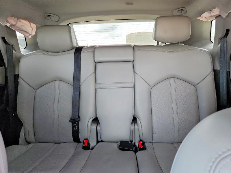 48442736 :رقم المزاد ، 3GYFNBE34FS629668 vin ، 2015 Cadillac Srx مزاد بيع