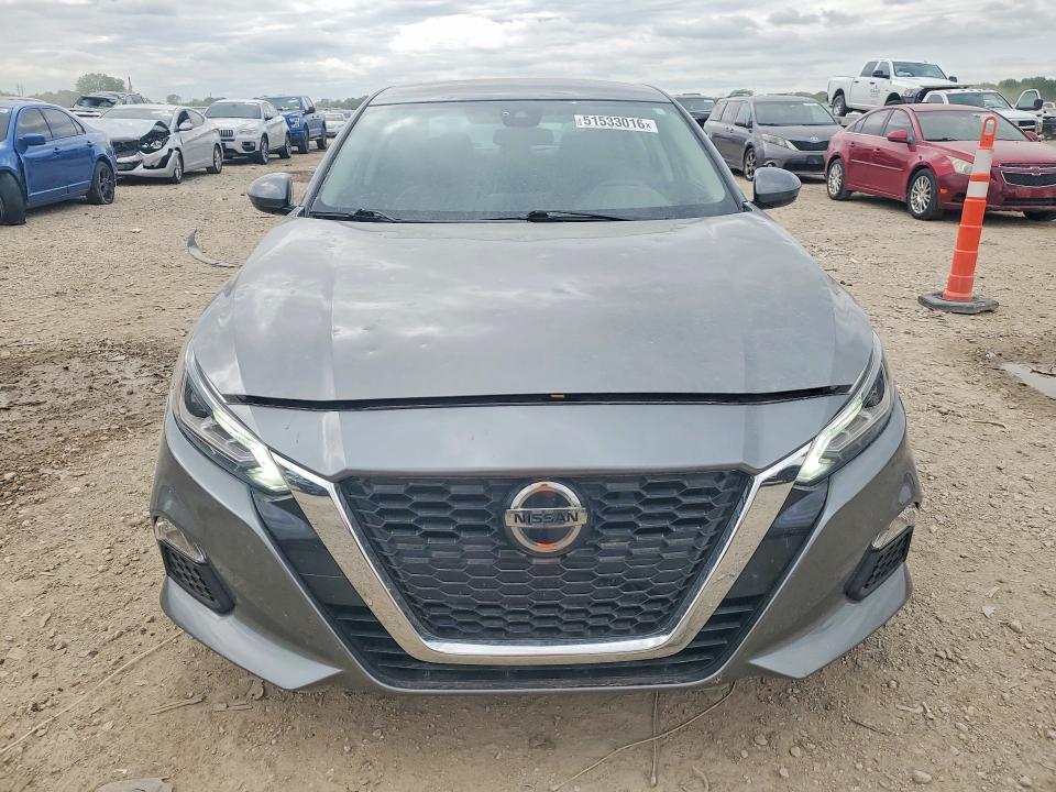 Продажа на аукционе авто 2022 Nissan Altima, vin: 1N4BL4DVXNN370496, номер лота: 51533016