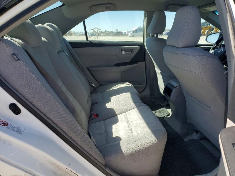 50495956 :رقم المزاد ، 4T4BF1FK4FR487230 vin ، 2015 Toyota Camry مزاد بيع