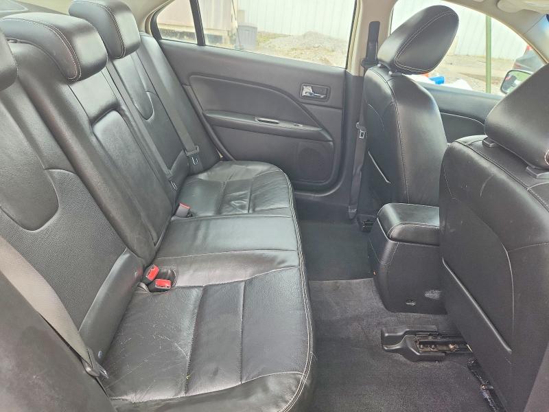 Продажа на аукционе авто 2010 Ford Fusion, vin: 3FAHP0JG1AR188206, номер лота: 49754836