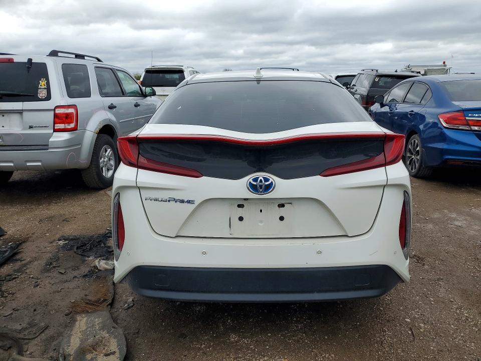 2018 Toyota Prius Prime მანქანა იყიდება აუქციონზე, vin: JTDKARFP8J3072045, აუქციონის ნომერი: 51512116
