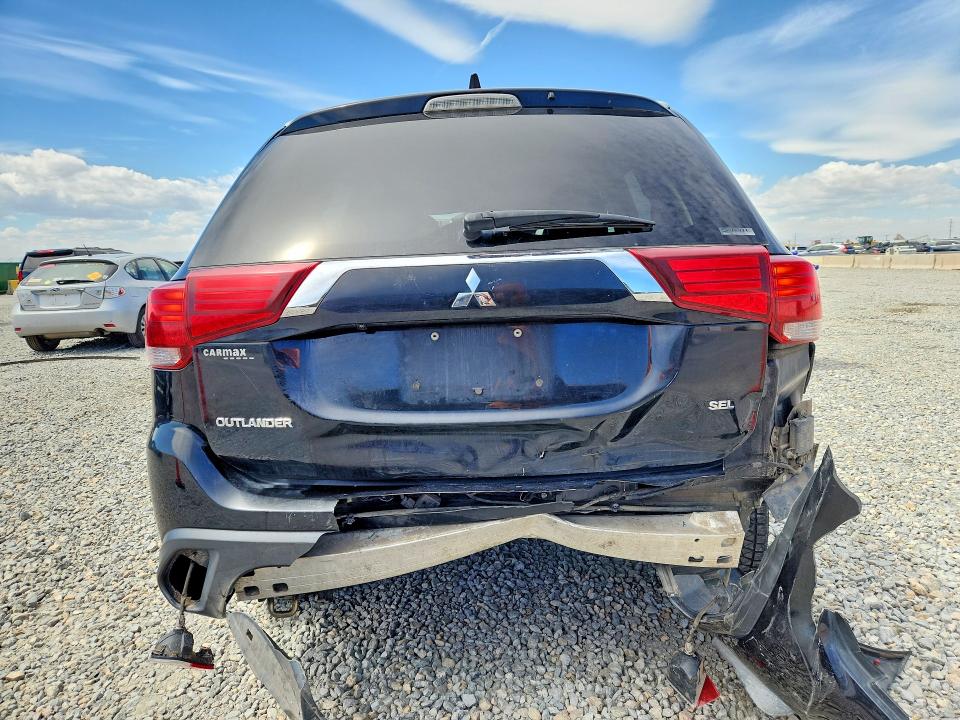 Продажа на аукционе авто 2020 Mitsubishi Outlander, vin: JA4AZ3A33LZ024369, номер лота: 49401276