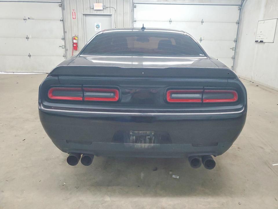 2015 Dodge Challenger მანქანა იყიდება აუქციონზე, vin: 2C3CDZBT8FH709183, აუქციონის ნომერი: 51186356