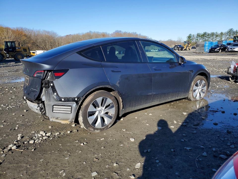 2023 Tesla Model Y მანქანა იყიდება აუქციონზე, vin: 7SAYGDEFXPA049009, აუქციონის ნომერი: 48579506