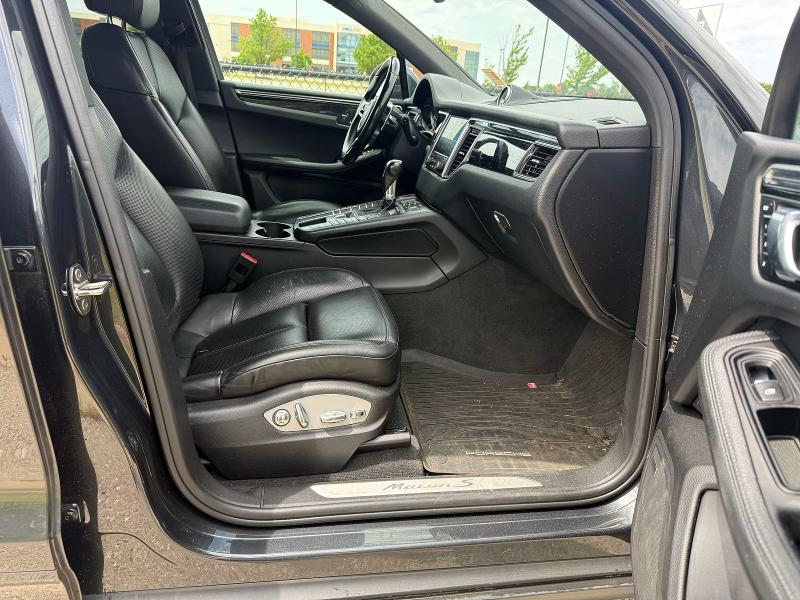 52023836 :رقم المزاد ، WP1AB2A51JLB33403 vin ، 2018 Porsche Macan مزاد بيع
