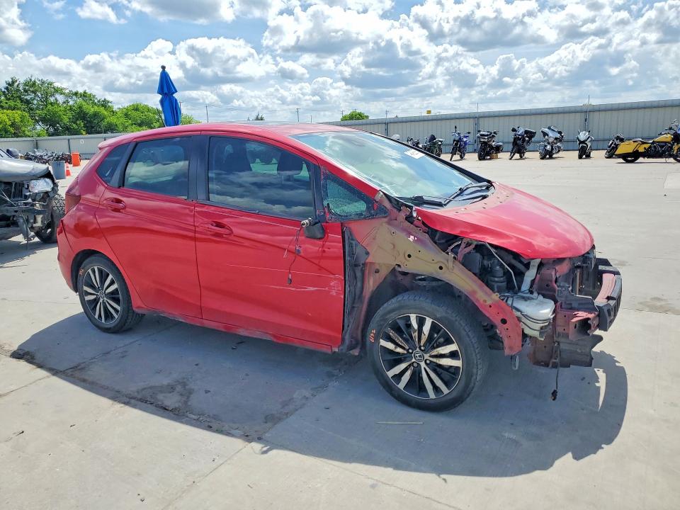 49492896 :رقم المزاد ، 3HGGK5H91JM700456 vin ، 2018 Honda Fit مزاد بيع