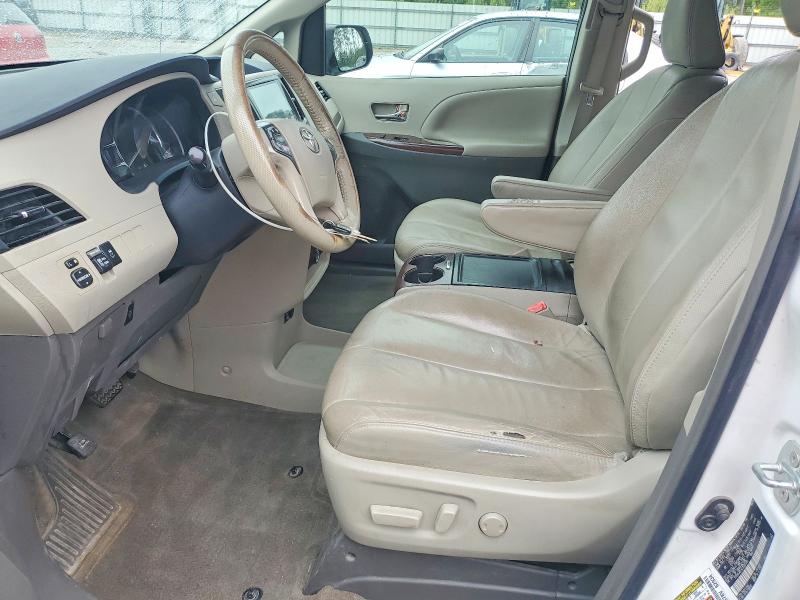 50720906 :رقم المزاد ، 5TDYK3DC4ES503182 vin ، 2014 Toyota Sienna مزاد بيع