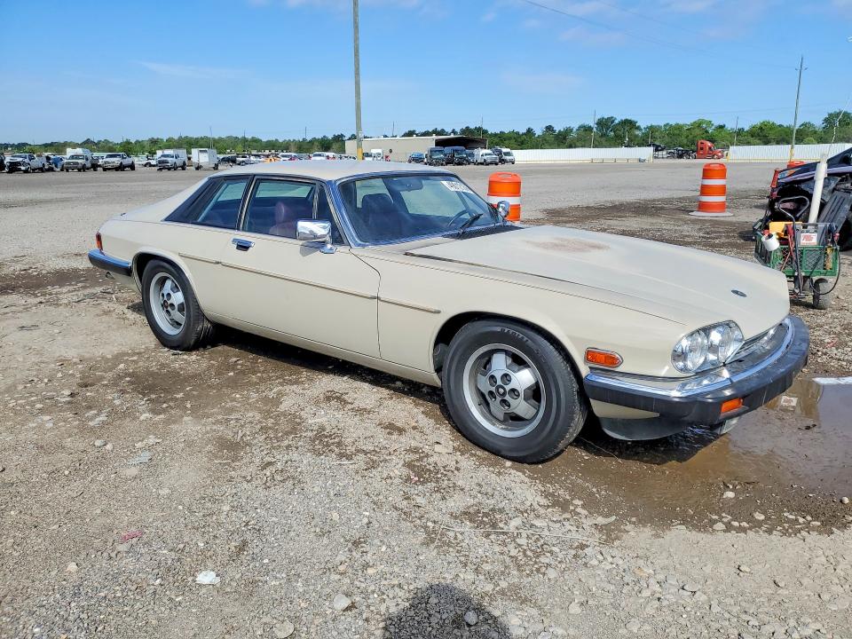 49012136 :رقم المزاد ، SAJNV5846EC117052 vin ، 1984 Jaguar Xjs مزاد بيع