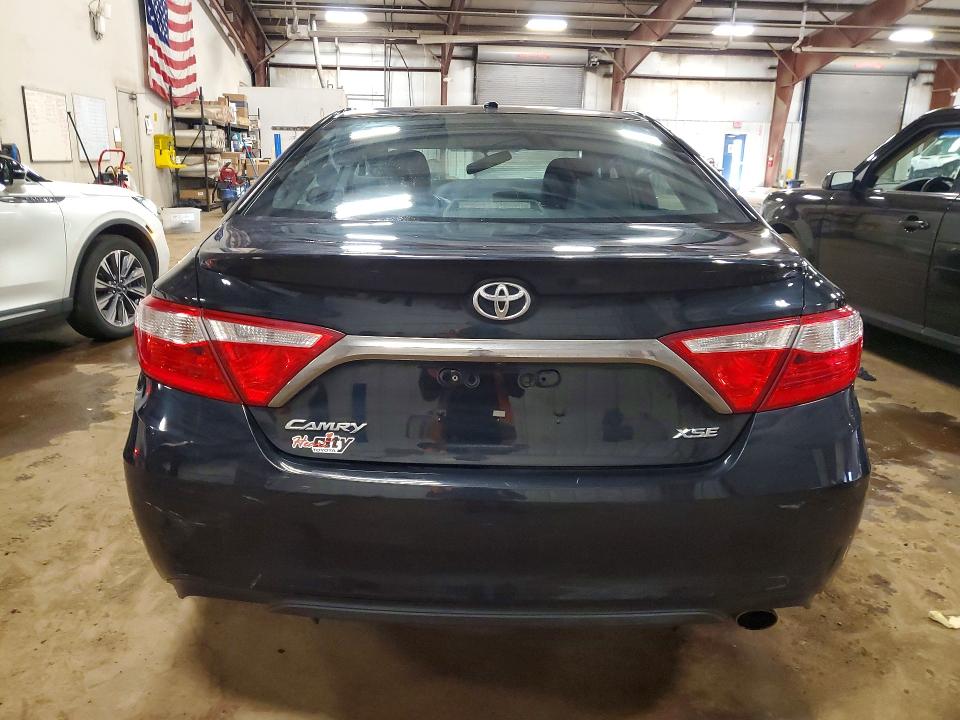 Aukcja sprzedaży 2015 Toyota Camry, vin: 4T1BF1FK7FU012536, numer aukcji: 49068346