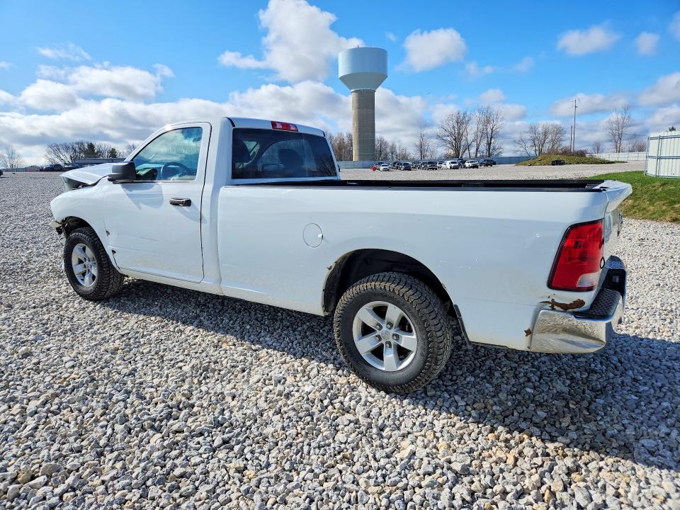 47102306 :رقم المزاد ، 3C6JR6DG2NG429798 vin ، 2022 Ram 1500 Classic مزاد بيع