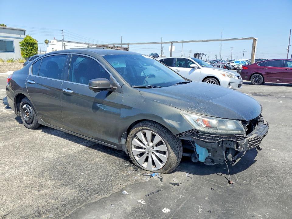 51638356 :رقم المزاد ، 1HGCR2F88EA203278 vin ، 2014 Honda Accord مزاد بيع