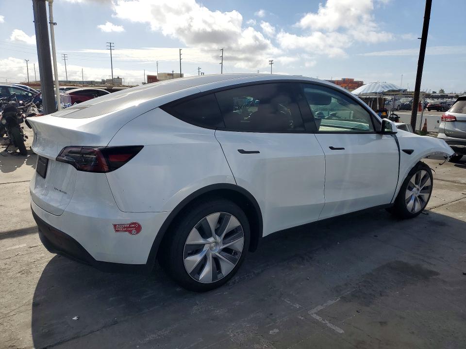 Продажа на аукционе авто 2024 Tesla Model Y, vin: 7SAYGDEE3RA257596, номер лота: 51151506