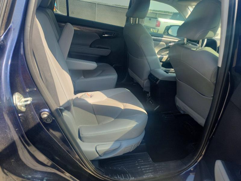 Продажа на аукционе авто 2020 Toyota Highlander, vin: 5TDYZRAH2LS023539, номер лота: 51091566