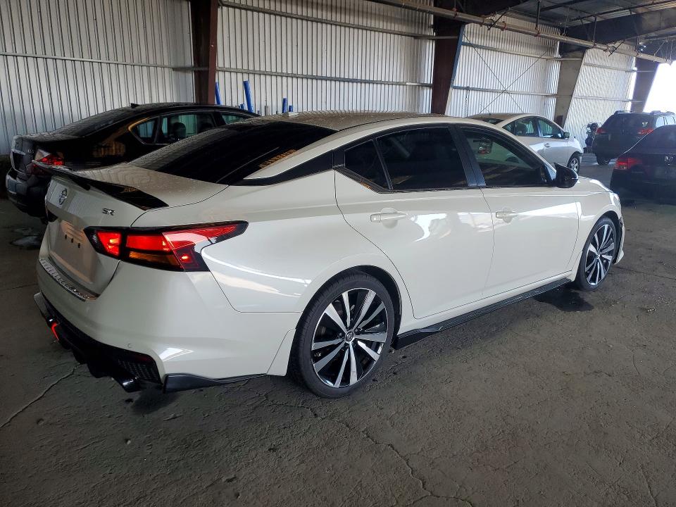 2021 Nissan Altima მანქანა იყიდება აუქციონზე, vin: 1N4BL4CV5MN328432, აუქციონის ნომერი: 48526316