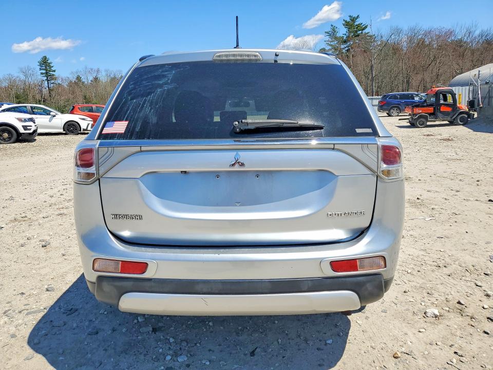 Продаж на аукціоні авто 2015 Mitsubishi Outlander, vin: JA4AZ3A35FZ011126, номер лоту: 50550736