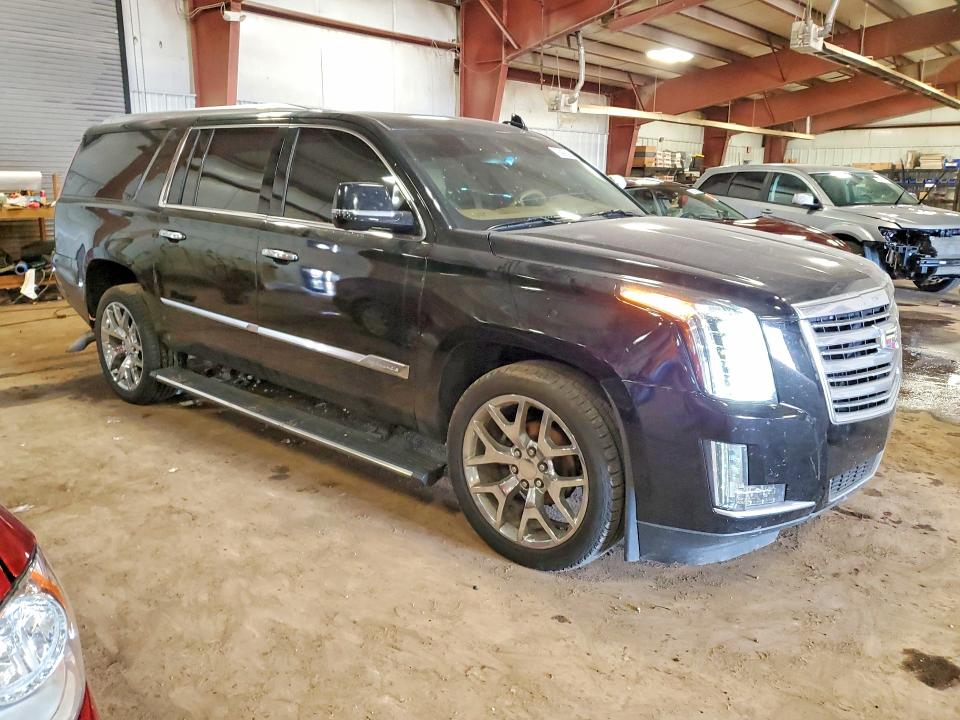 Продажа на аукционе авто 2016 Cadillac Escalade, vin: 1GYS4KKJ4GR393970, номер лота: 50650296