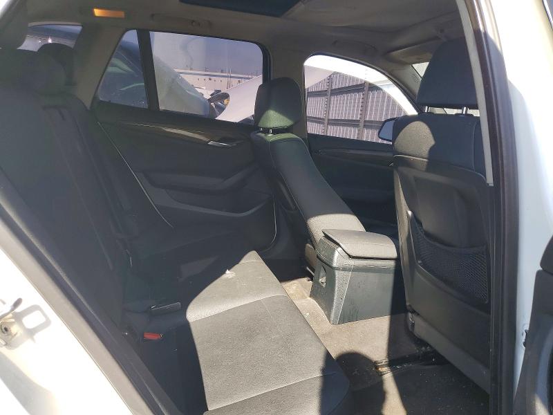 2015 Bmw X1 მანქანა იყიდება აუქციონზე, vin: WBAVM1C54FVW56833, აუქციონის ნომერი: 49367166