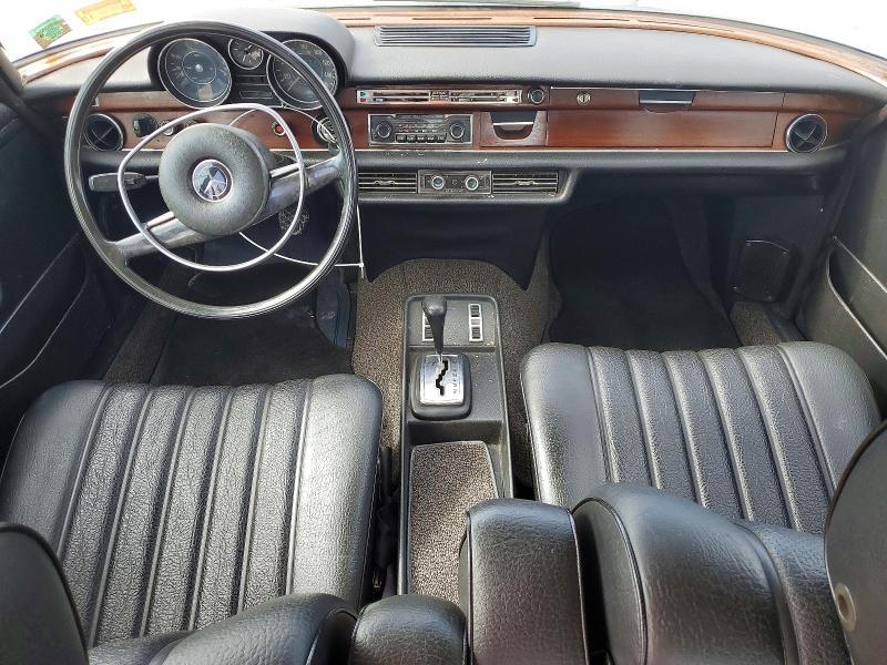 1971 Mercedes Benz 280 მანქანა იყიდება აუქციონზე, vin: 10801612074016, აუქციონის ნომერი: 49234386