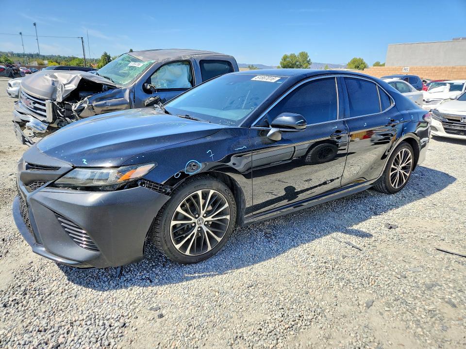 Продаж на аукціоні авто 2018 Toyota Camry, vin: 4T1B11HK5JU116849, номер лоту: 51567016