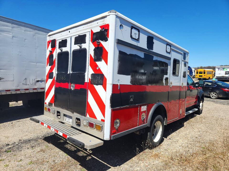 2017 Ford F550 მანქანა იყიდება აუქციონზე, vin: 1FD0X5HT3HEE07585, აუქციონის ნომერი: 51631836