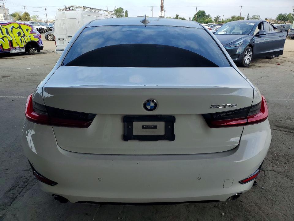 Продаж на аукціоні авто 2021 Bmw 330e, vin: 3MW5P7J06M8B56027, номер лоту: 49356436