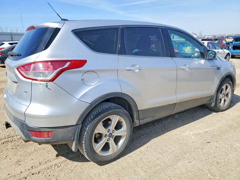 Продажа на аукционе авто 2015 Ford Escape, vin: 1FMCU9G90FUC68666, номер лота: 51552646