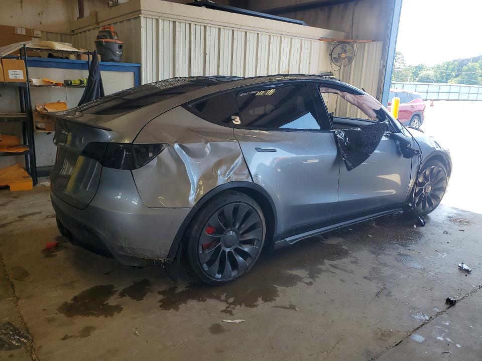 Продаж на аукціоні авто 2025 Tesla Model Y, vin: 7SAYGDEF5SA357262, номер лоту: 51495336