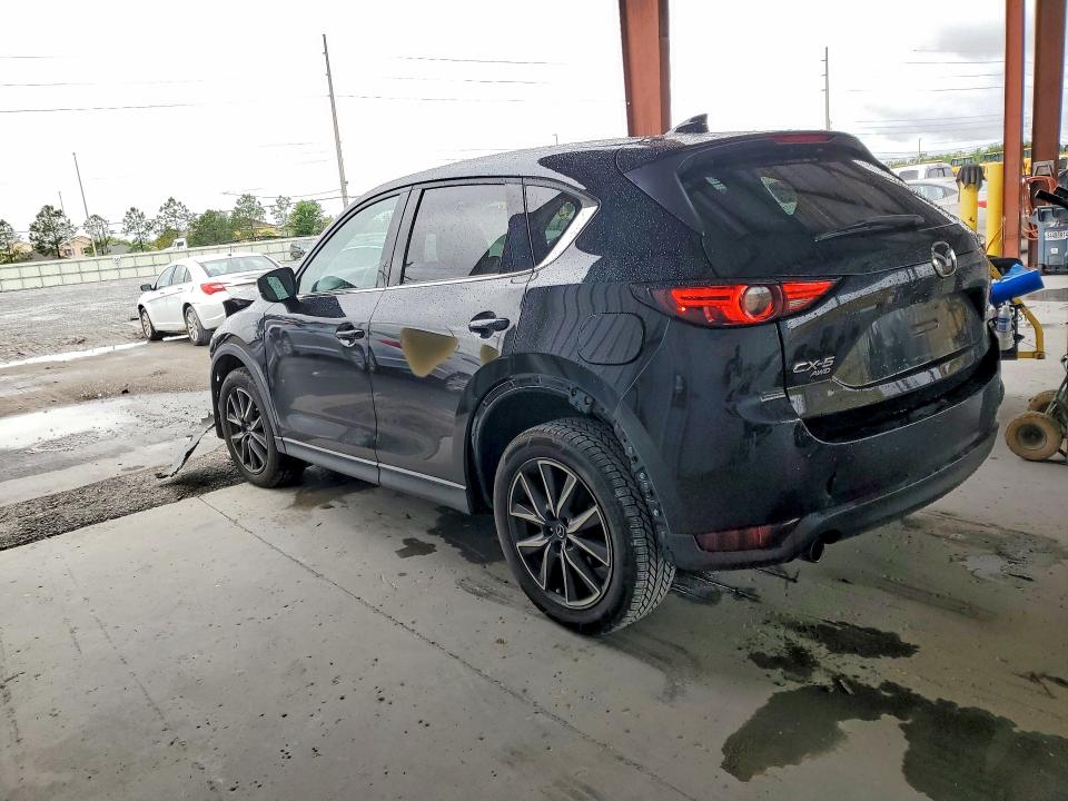 49174696 :رقم المزاد ، JM3KFBDL5H0222561 vin ، 2017 Mazda Cx-5 مزاد بيع