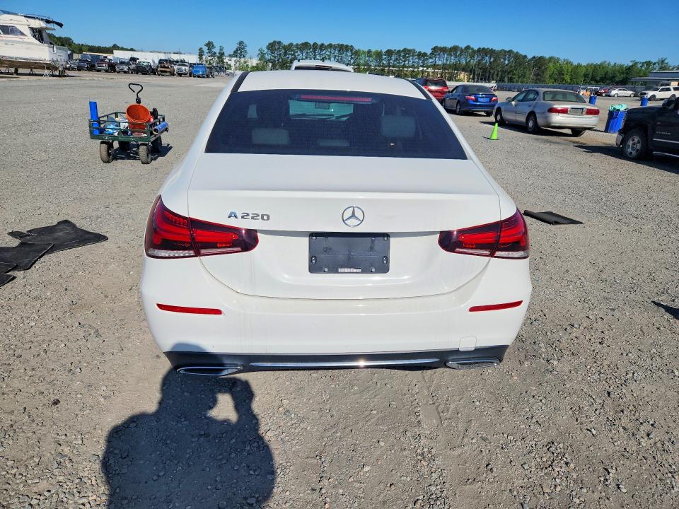 50557586 :رقم المزاد ، WDD3G4EBXKW016884 vin ، 2019 Mercedes-benz A مزاد بيع